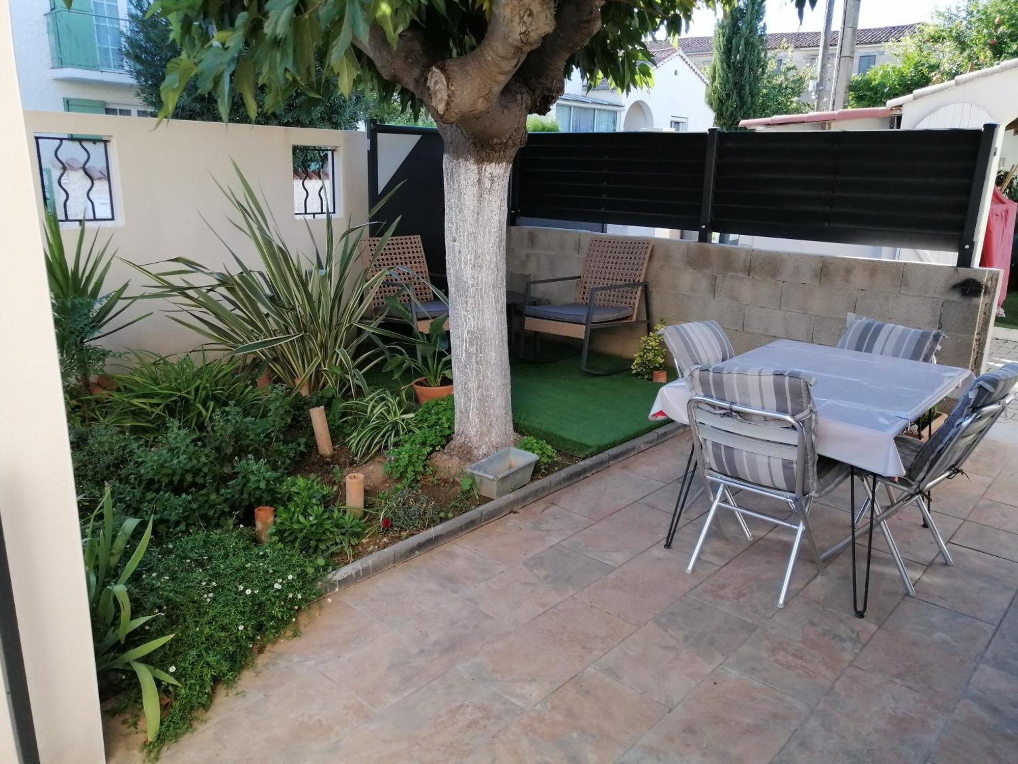 La Maison De 6Fran Appartement 1 Calme Et Spacieux Ambiance Familiale Valros Εξωτερικό φωτογραφία
